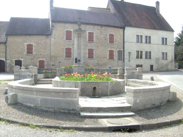 Fontaine des tilleuls Esprels